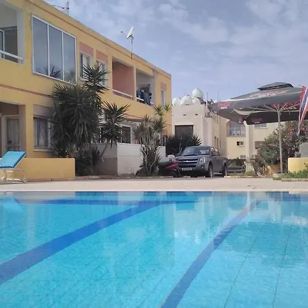 The Pool View * Ayía Nápa